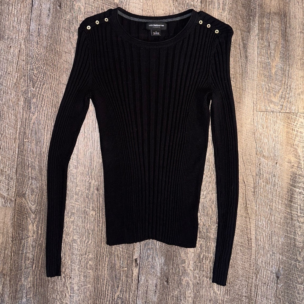 Liz Claiborne black ribbed long sleeve sweater material